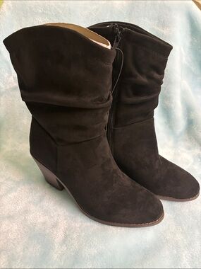 a.n.a Black boots size 9.5 Medium new